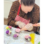 Kurz zdobenia toriet a cupcakes - Krémové kvety